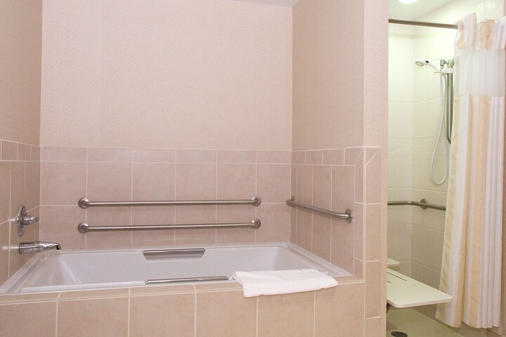 Hilton Garden Inn Mount Holly / Westampton