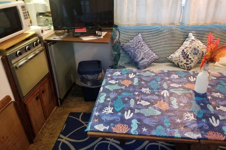 Room 28 of 68
