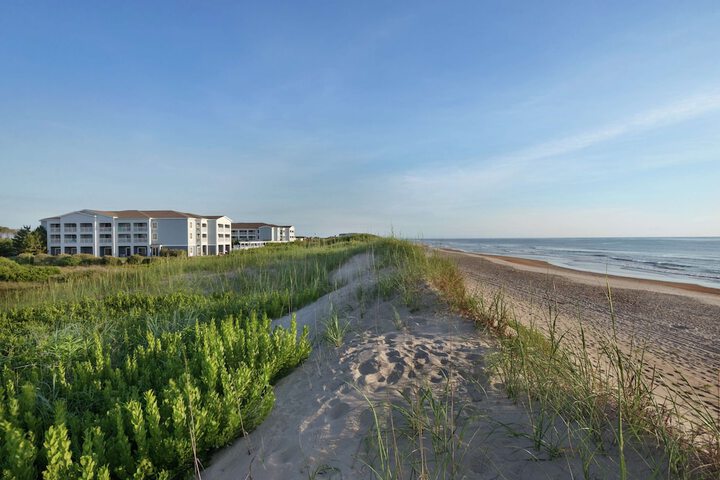 Hampton Inn & Suites Outer Banks / Corolla