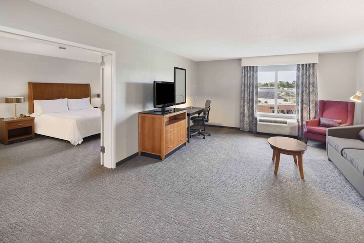 Room 19 of 53