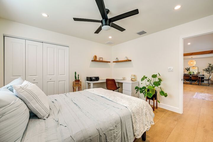 Naples Duplex Home w / Private Pool & Lanai!