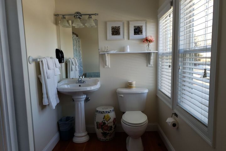 The Elmere House Bed & Breakfast
