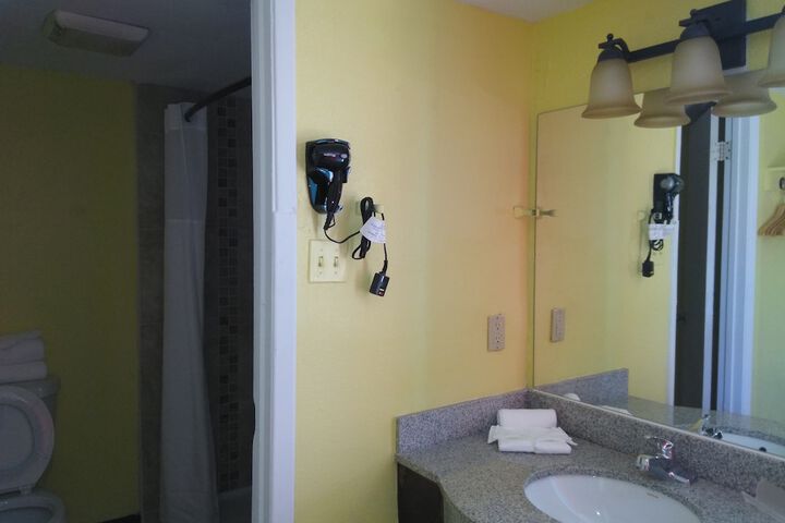 Room 20 of 21