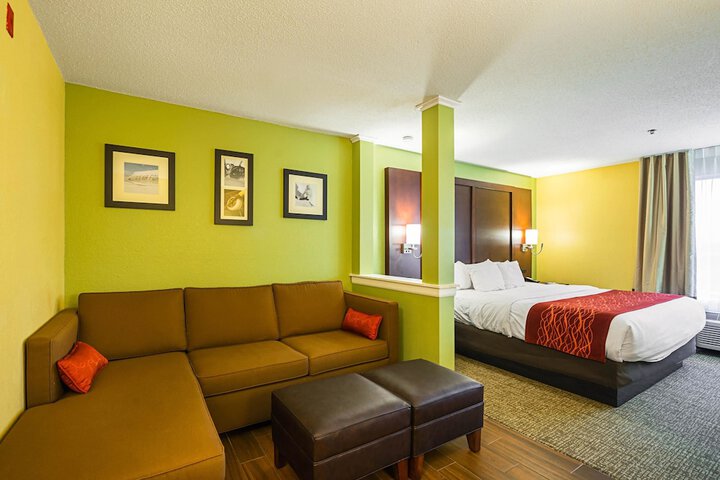 Room 19 of 35