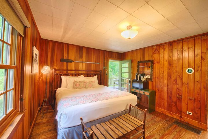 Historic Tapoco Lodge Resort