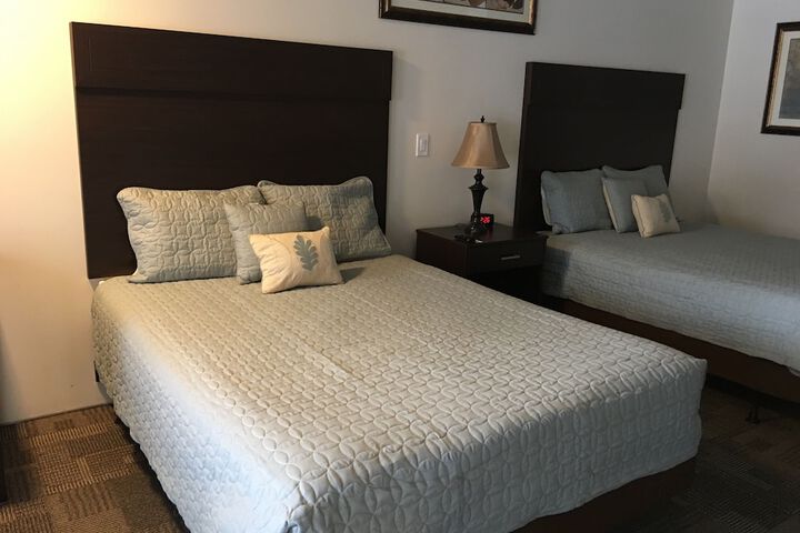 White Pine Motel