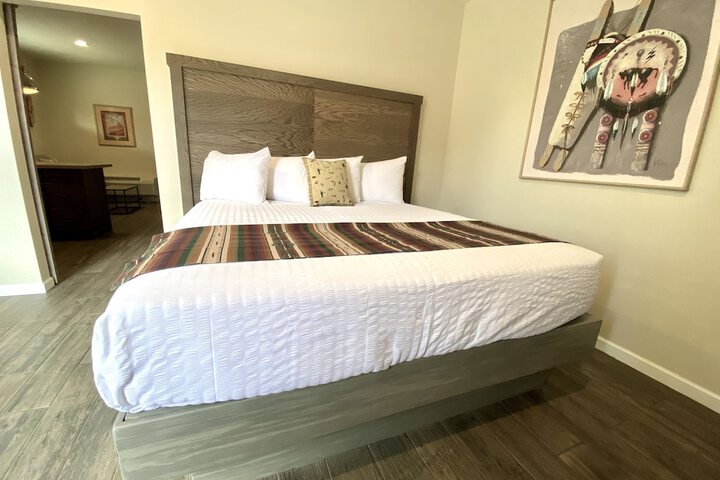 Room 27 of 60