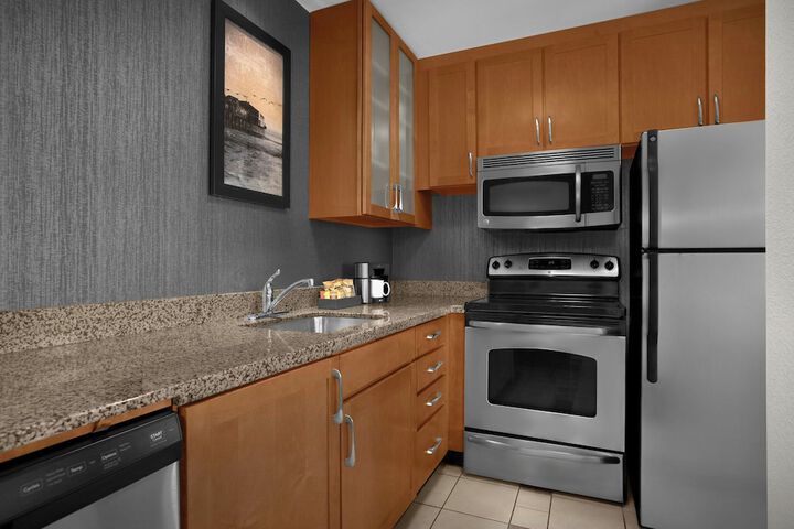 Residence Inn Portland Downtown / Waterfront