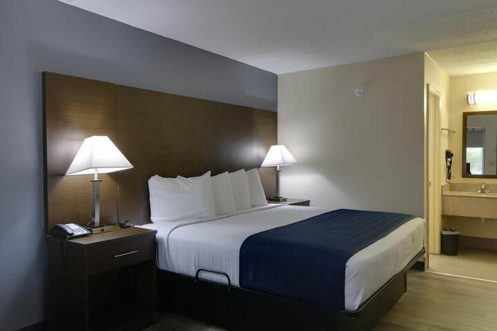 Baymont by Wyndham Ridgeland I-95