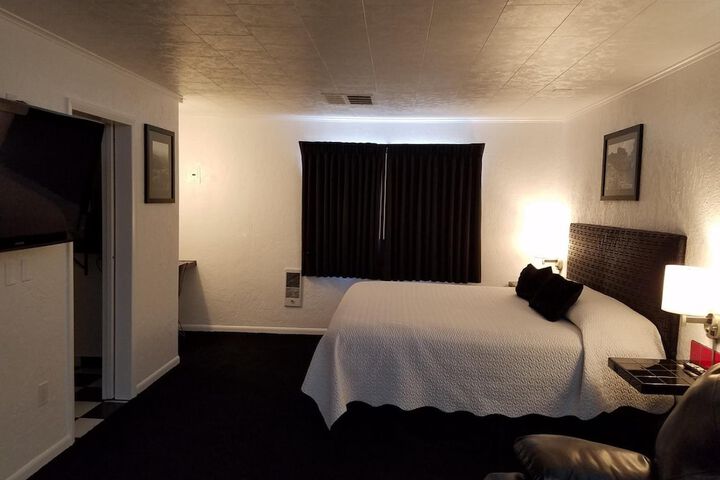Rocket Motel