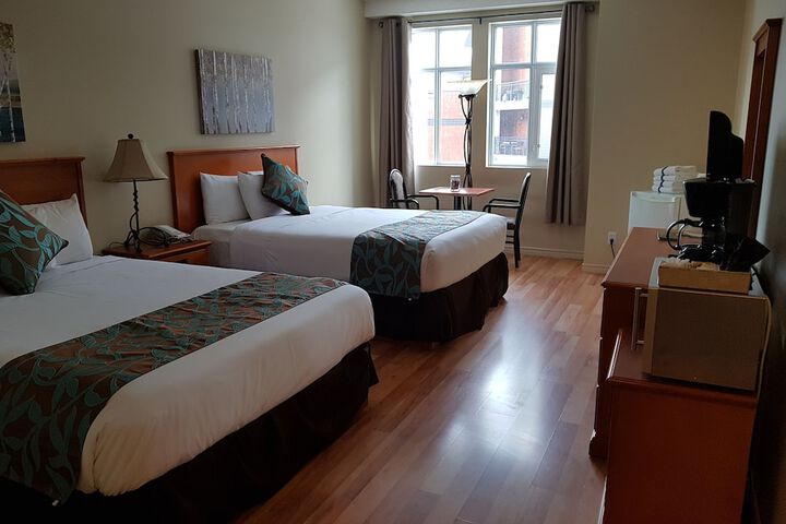 Room 15 of 46