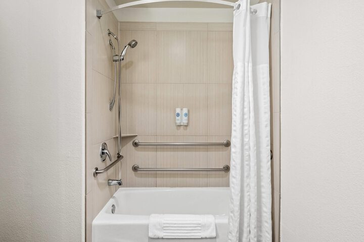 Comfort Suites Waxahachie - Dallas