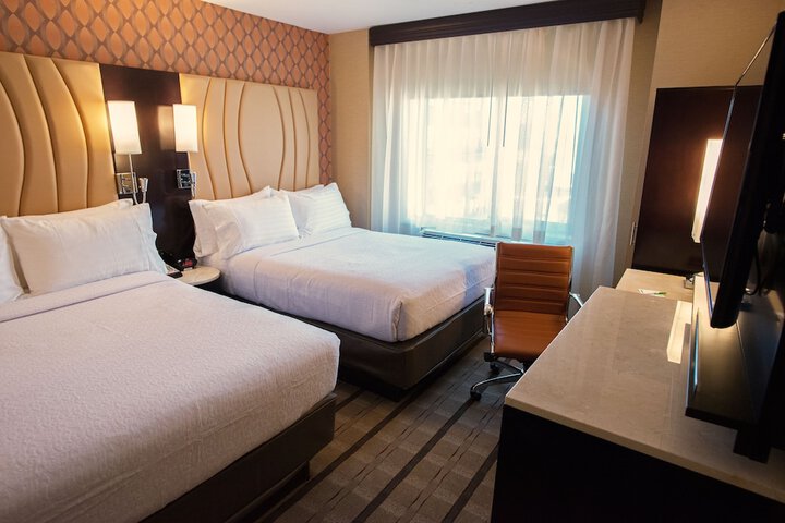 Room 25 of 44