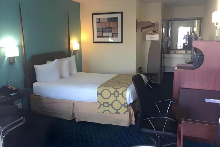 Baymont by Wyndham Florence