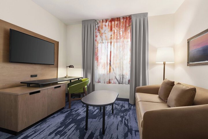 Room 20 of 25