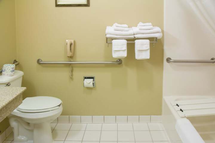 Country Inn & Suites by Radisson Marion, OH