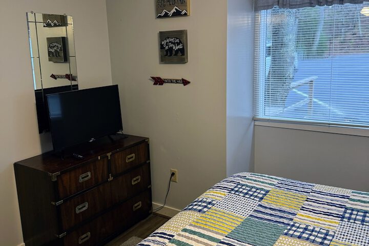 Room 15 of 25