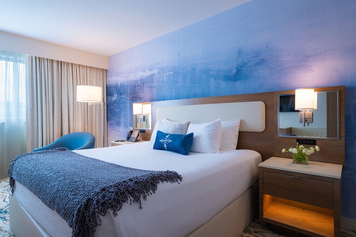 Mohegan Pennsylvania Casino Resort - Adults Only 21+