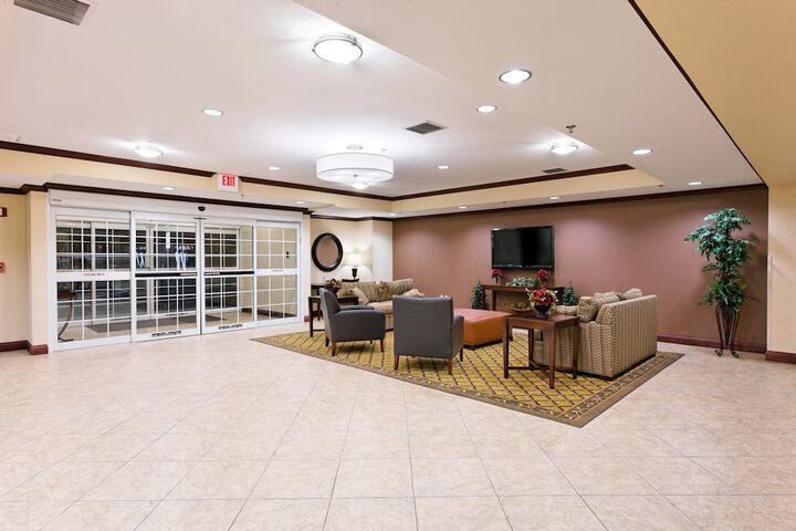 Hotel 3 of 85