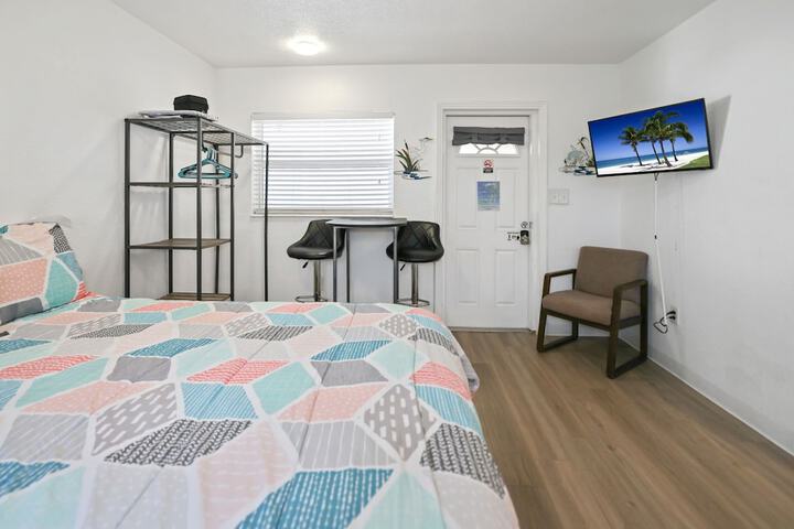 Room 108 of 166
