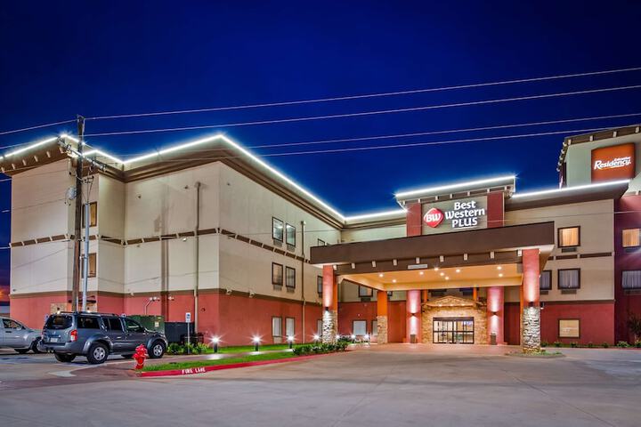 Hotel 2 of 14