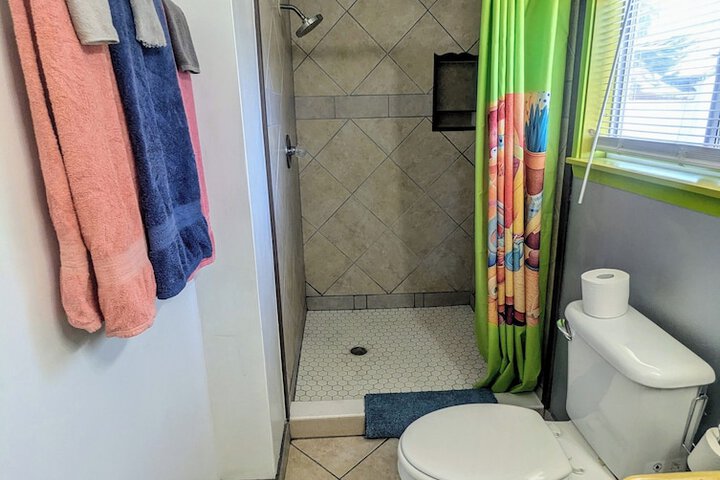 Room 173 of 286