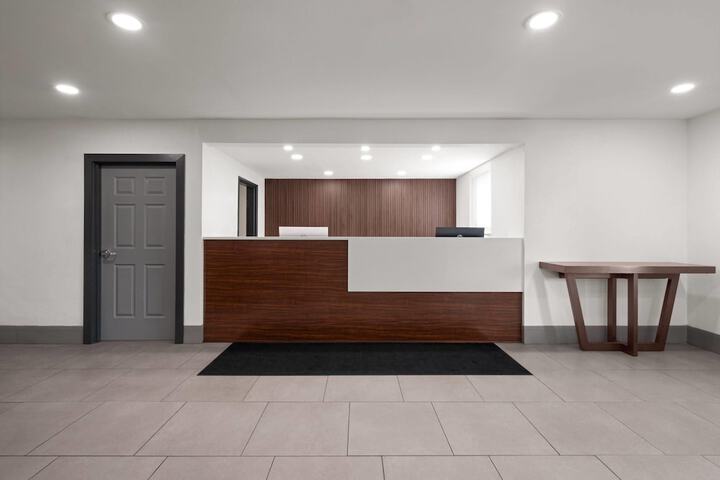 Wingate by Wyndham Matthews / Charlotte