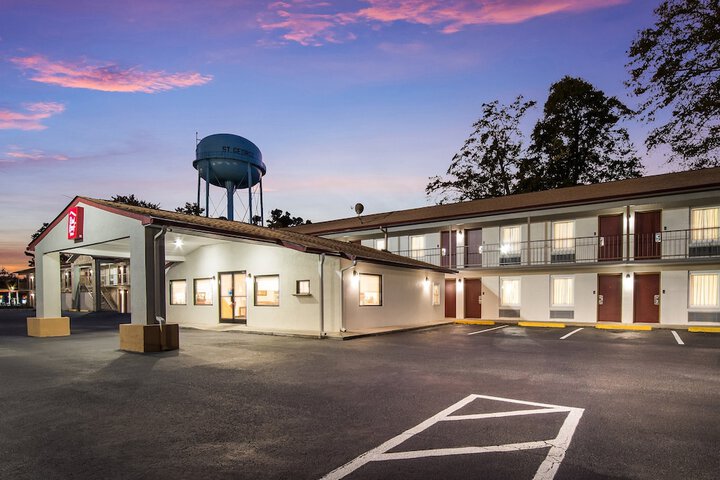 Hotel 4 of 33