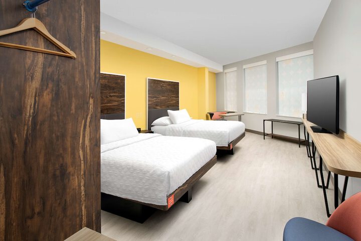 Room 17 of 31