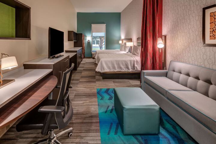 Room 11 of 25