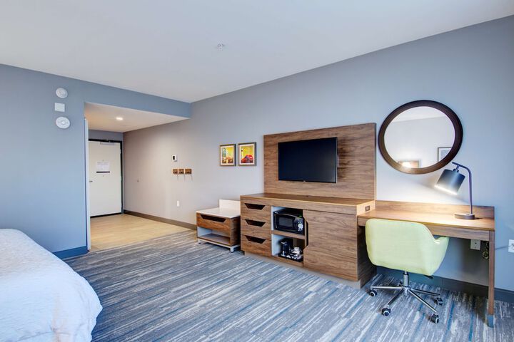 Room 63 of 93