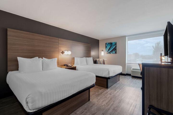 Room 17 of 41