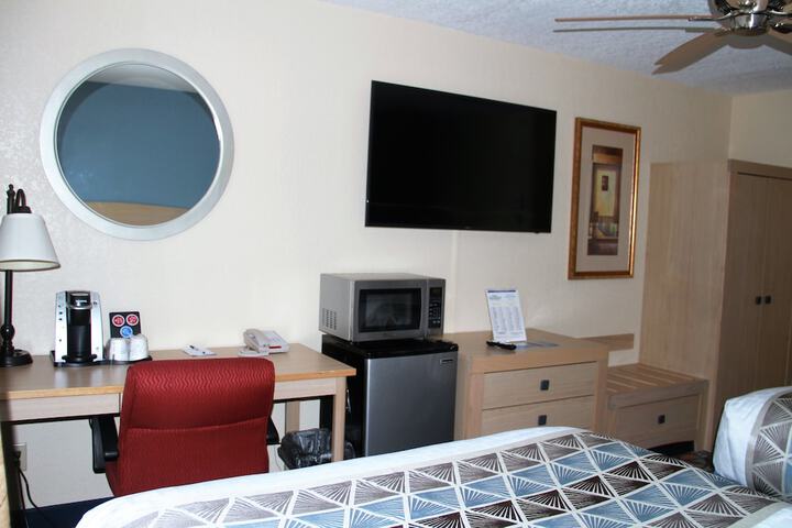 Room 45 of 64