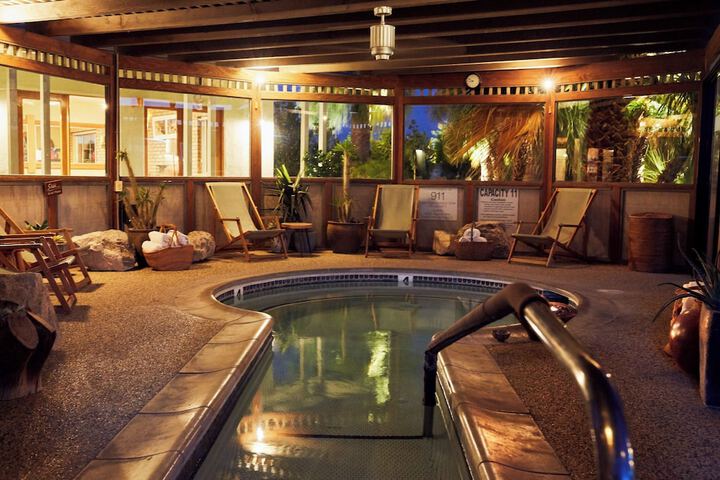 Pool 4 of 53