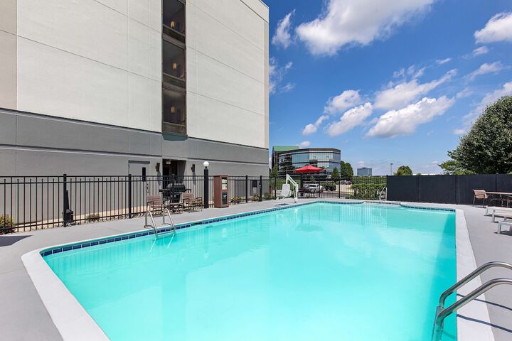 Pool 5 of 53