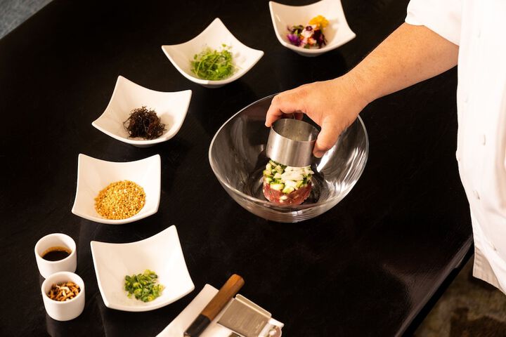 Dining 176 of 282
