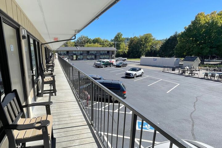 Terrace/Patio 21 of 24