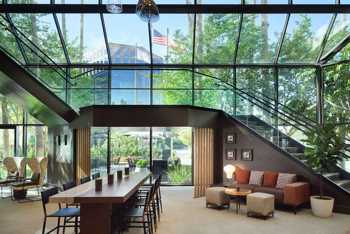 Hotel Interior 10 of 41
