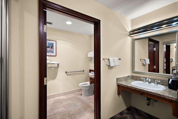 Best Western Plus Gold Country Inn