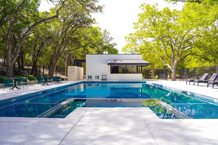 Pool 8 of 68