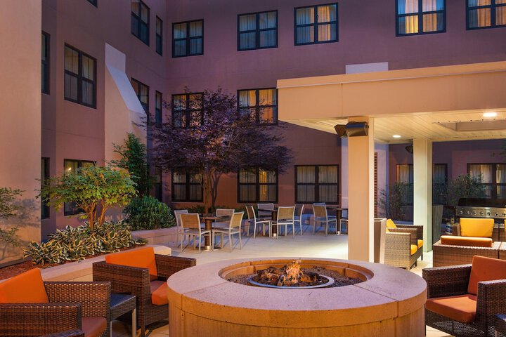 Terrace/Patio 36 of 36