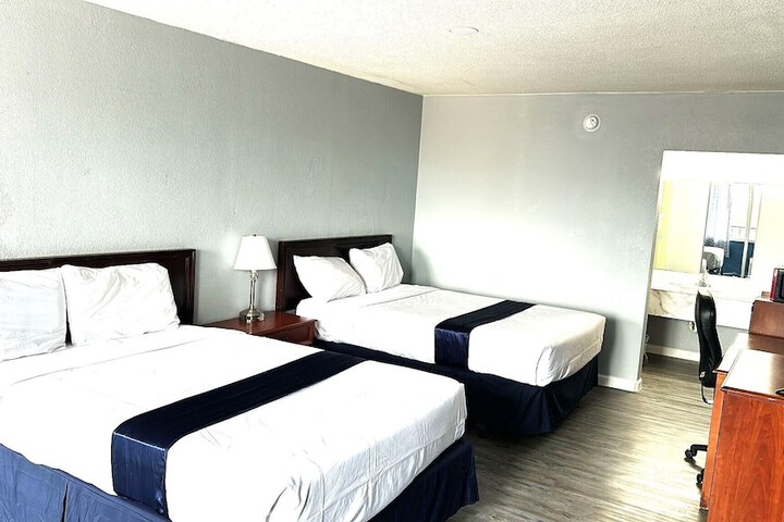 Room 17 of 20