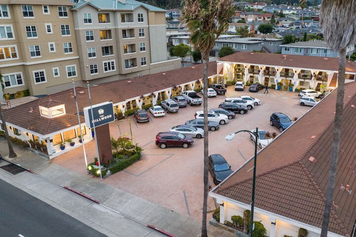 Hotel 2 of 68