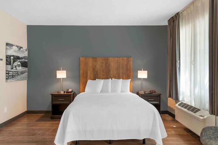 Room 20 of 35