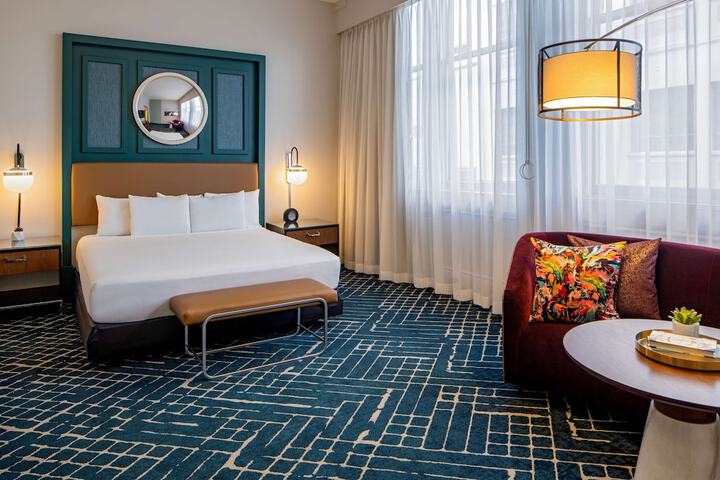 Room 43 of 75