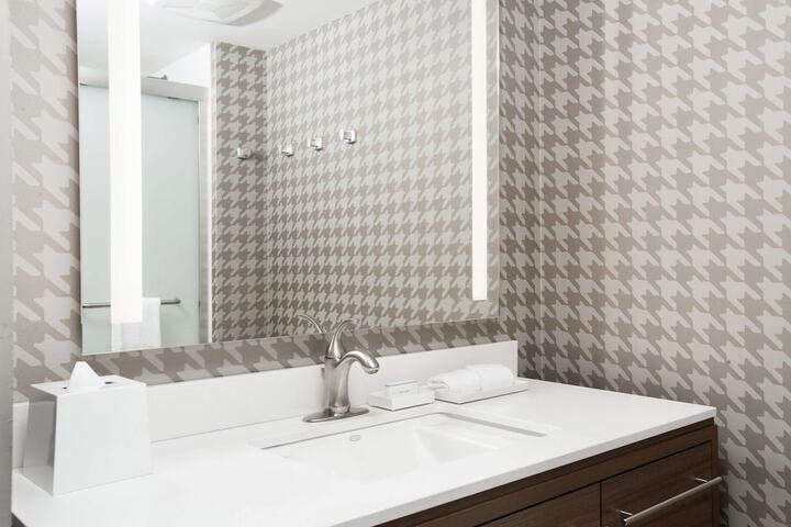 Home2 Suites by Hilton Long Island Brookhaven