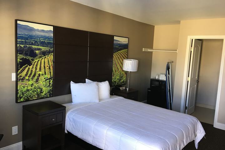 Room 29 of 43