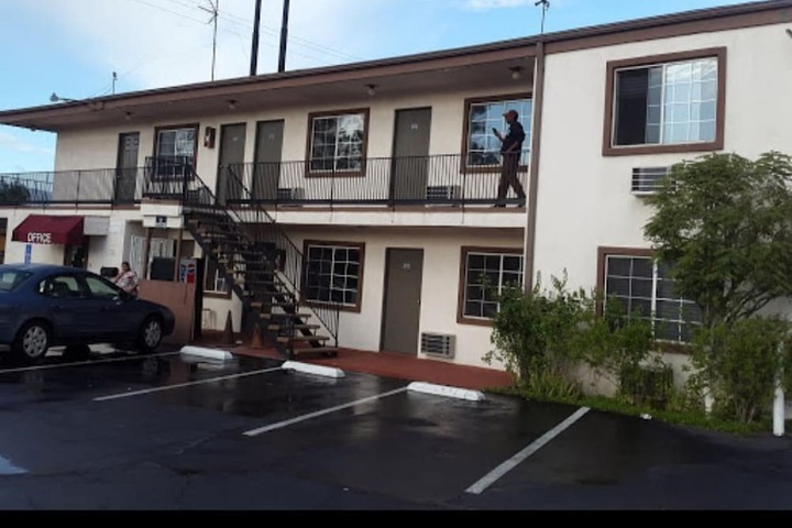 Hotel 3 of 12