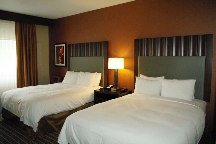 Room 52 of 90