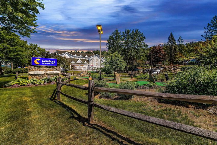 Comfort Inn & Suites North Conway